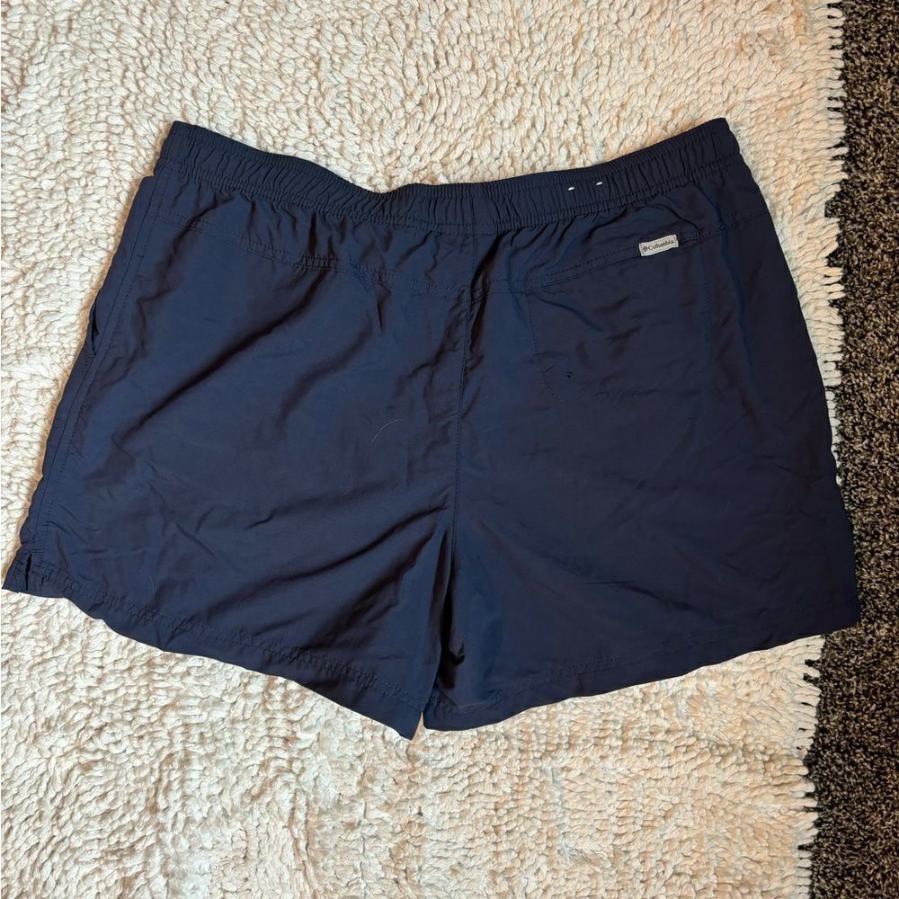 Shell shorts  - Picture 5 of 5
